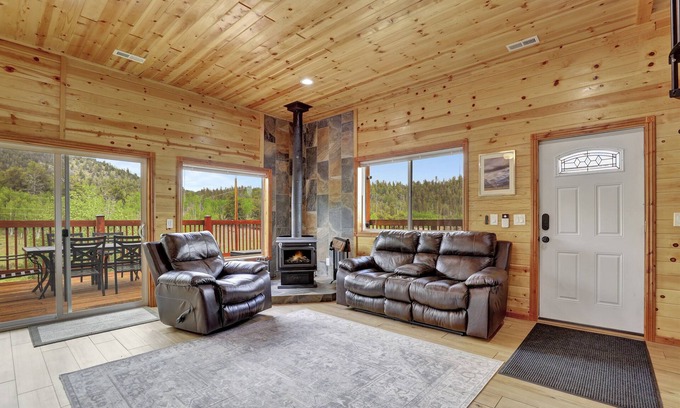 Indian Mountain Cabin | Deer Valley Cabin | Dog Friendly Home