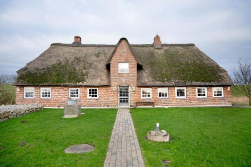 Dagebuell House | Deichhaus Bullerbü Dagebüll