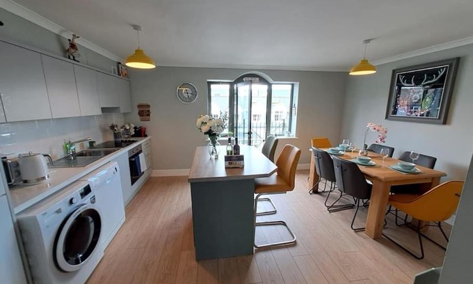 Killarney Apartment | Deirdre's House