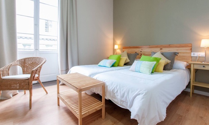 Vegueta Apartment | Deluxe double suite with balcony in Triana