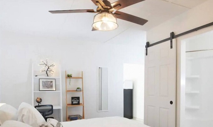 Tower District House | Del Mar Combined - Charming 2HOMES I 600Mbps Walk to Tower District