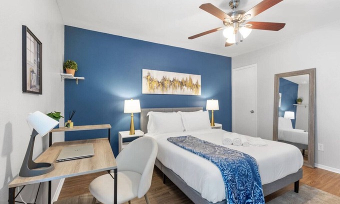 Fort Worth Apartment | Delightful 1BD: TCU Walkable, Charming & Joyous!
