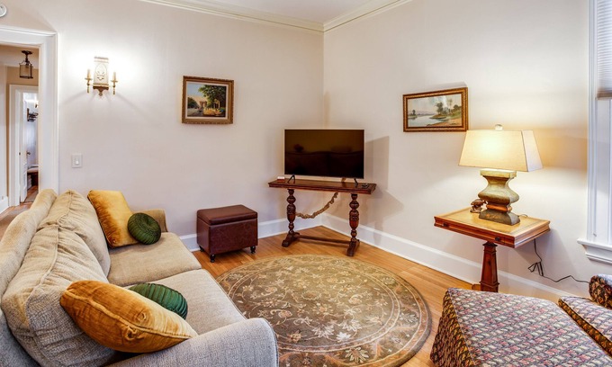 Rochester Apartment | Delightful Apt in Classic Tudor