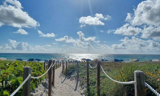 Delray Beach Condo | Delray Beach Luxury and Comfort: Your Private Retreat Work, Relax and Unwind