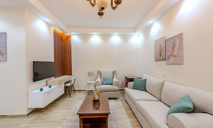 Dream Land Apartment | Deluxe 2BR Golf View Apartment