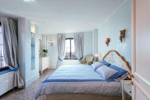 Molina Apartment | Deluxe Apartments Lagoon View