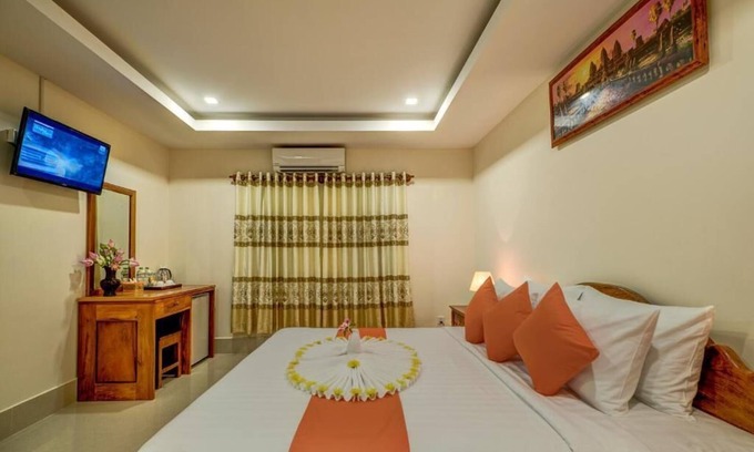 Siem Reap Resort | Deluxe Double Room - Free pick up