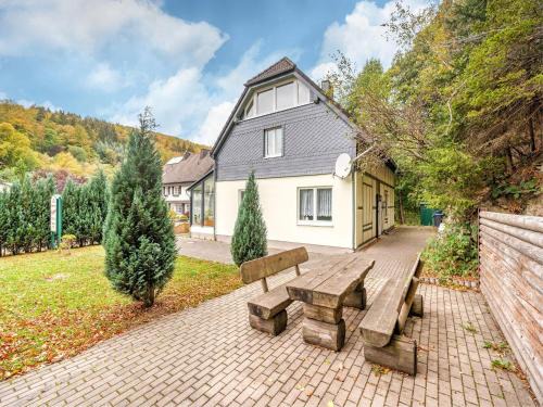 Brilon House | Deluxe Holiday Home in Brilon-Wald near Ski Area