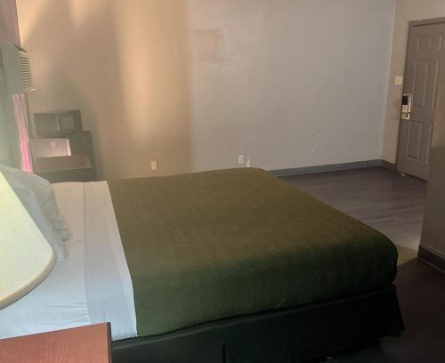 Bossier City Hotel | Deluxe inn