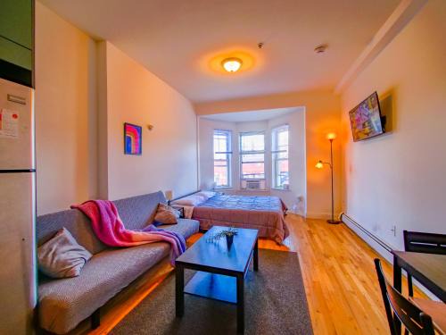 Union City Apartment | Deluxe Studio minutes from NYC!