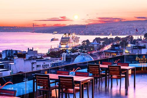 Cagaloglu Hotel | Demiray Hotel Old City