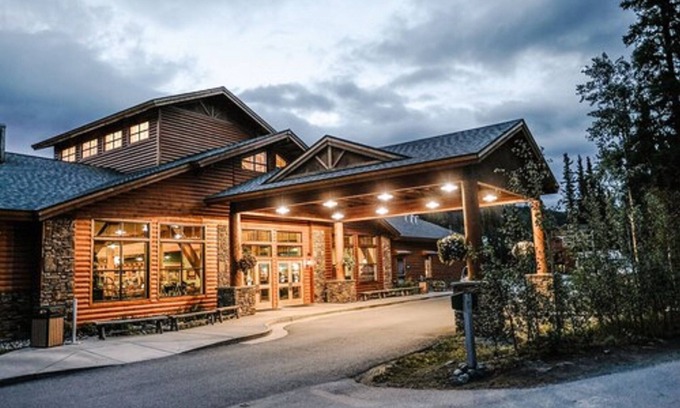 McKinley Park Hotel | Denali Park Village
