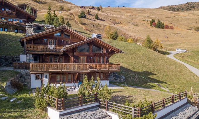 Bruson House | Dent de Lion, luxurious free-standing Chalet