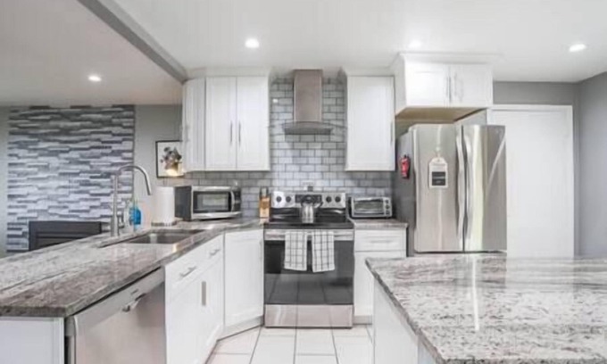 Welby House | Denver Luxe Haus | Hot Tub | Sleeps 6