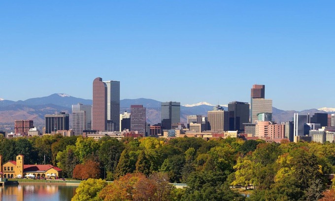 Dupont Condo | Denver Updated Cute Home-Near Concert and Sports