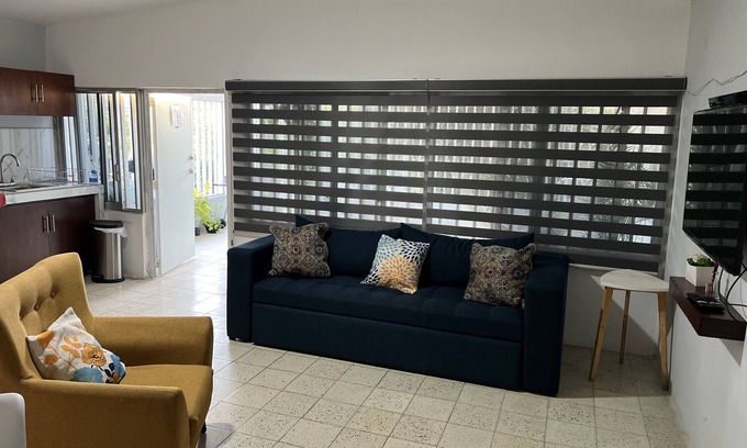 Mazatlan Apartment | Depa Casa Brisa🏝️Shared pool 🏊‍♀️Jacuzzi 🛁&Terrace 5 blocks from the Malecon 🌊☀️👙