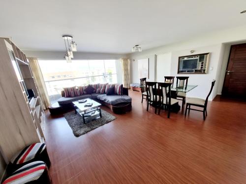 San Francisco de Asis Apartment | Departamento Amplio y Centrico en Arequipa