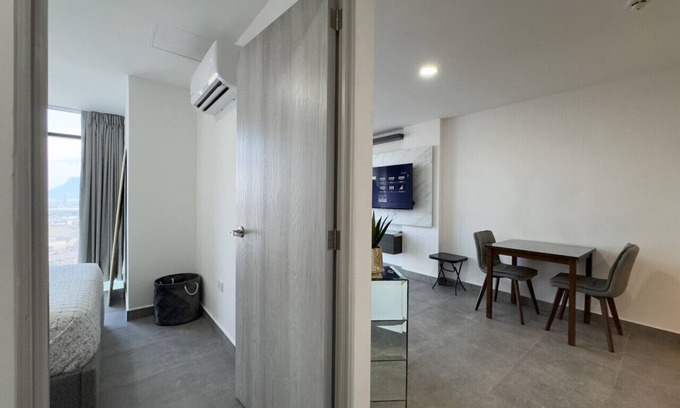 Monterrey Apartment | Departamento cerca de Sultanes, Coca y UANL