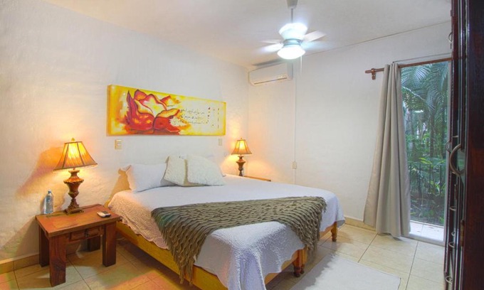Fluvial Vallarta Apartment | Departamento con Alberca en Condominios Marbella Puerto Vallarta