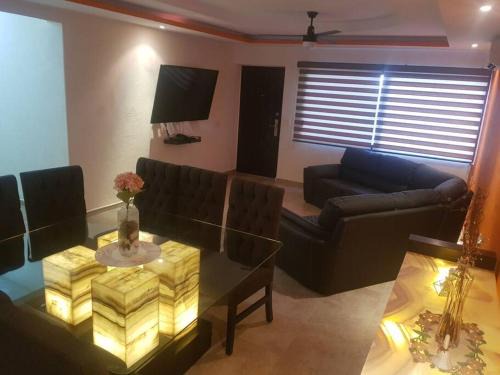 Costa Azul Apartment | Departamento en Zona Dorada de Acapulco