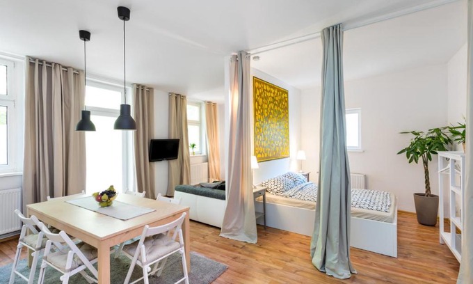 Borsigwalde Apartment | Der Schöne Ernst