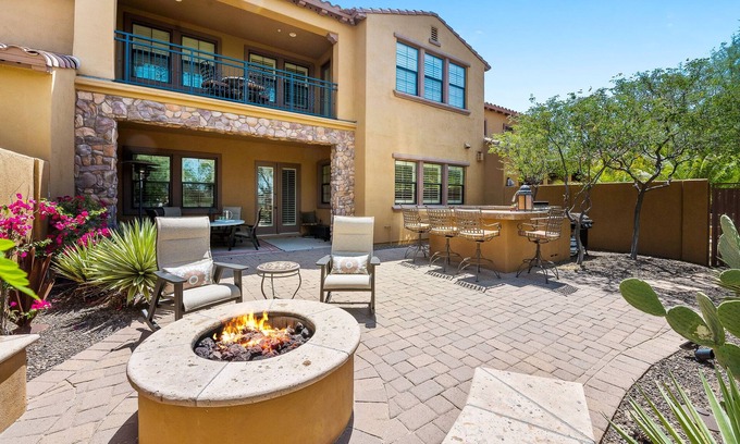 Talon Retreat House | Desert Dream Stay: Tuscan Townhome w/Sunset, Golf & Mountain Views