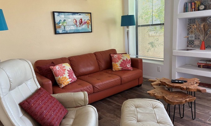 Limberlost House | Desert Morada Casita M- 1 Bed 1 Bath Dog Friendly maximum 2-NO OTHER PETS