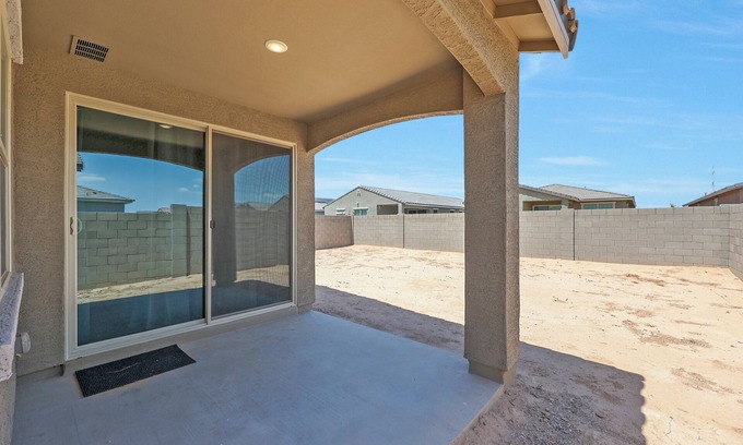 Tolleson House | Desert Oasis Haven