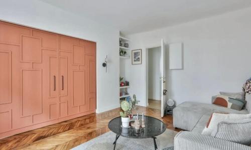 Quartier de la Goutte-d'Or Apartment | Design and confort Paris 18e