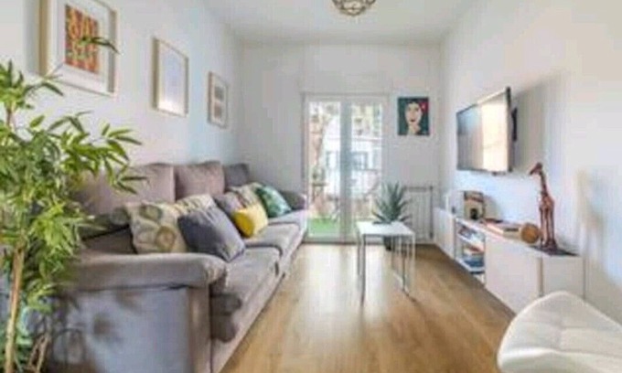 Quintana Apartment | Design house with 3 bedrooms and terrace! Quiet and fully equipped