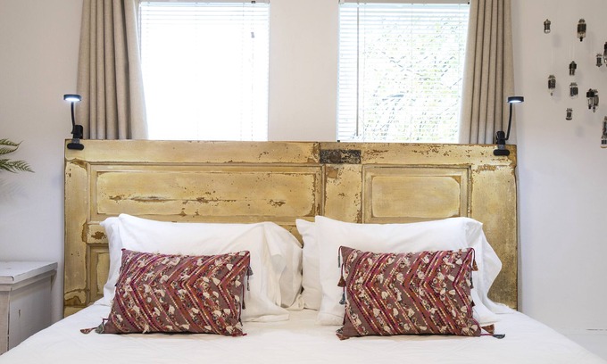 Near East Side Apartment | Designer Apartment, downtown historic neighborhood