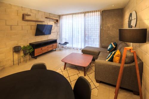 Downtown Guadalajara Apartment | Designer Loft w Gym Coworking 2BD