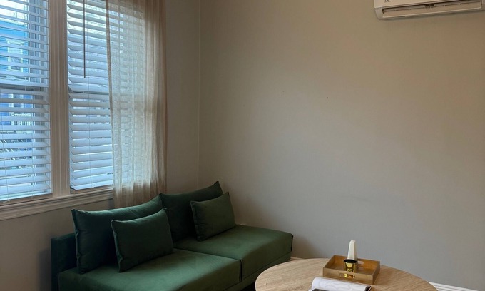 The Heights Apartment | Designer luxurious spacious 3BD apt nearby NYC
