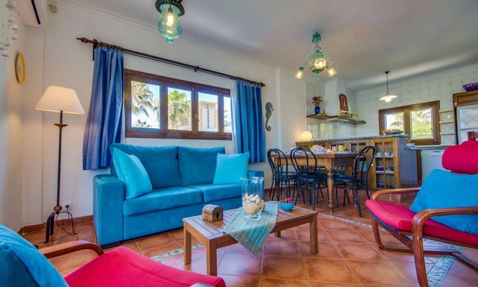 Can Picafort Apartment | Designer Retreat with Pool