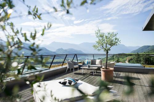 Caldaro Sulla Strada del Vino Hotel | Designhotel Gius La Residenza