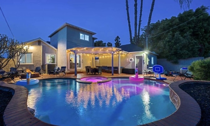 Riverside House | Desirable Wood Streets Pool Home w/Arcade