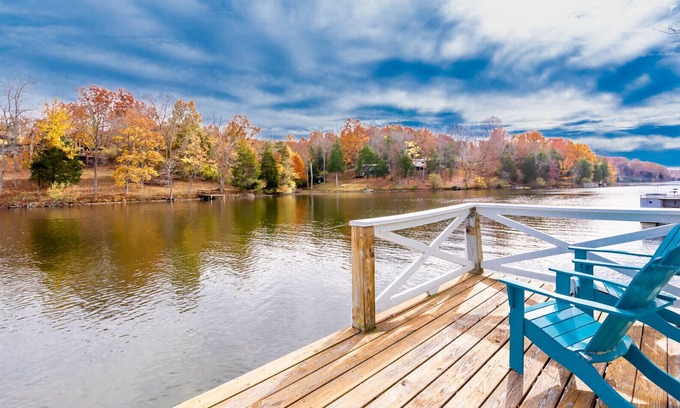 Chaplin House | Destination Kentucky: Lake House in the Heart of the Bourbon Trail
