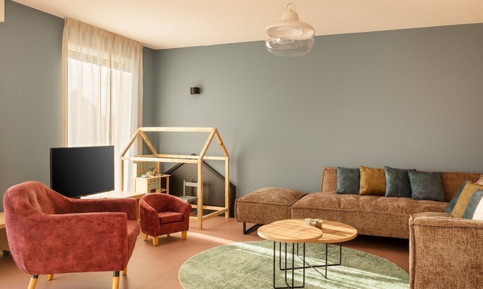 Nieuwvliet House | Detached Child-friendly holiday home for 8 people