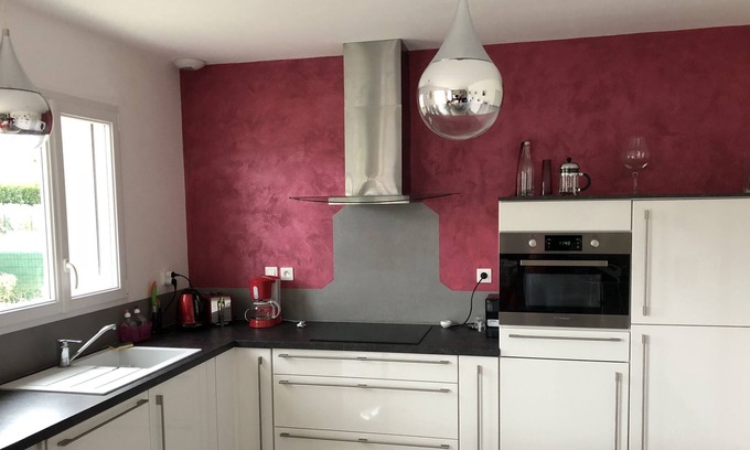 Chinon House | Detached house full south