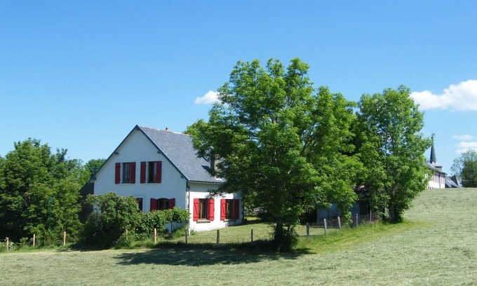 Saint-Donat House | Detached house on enclosed land, bright, accessible in all seasons