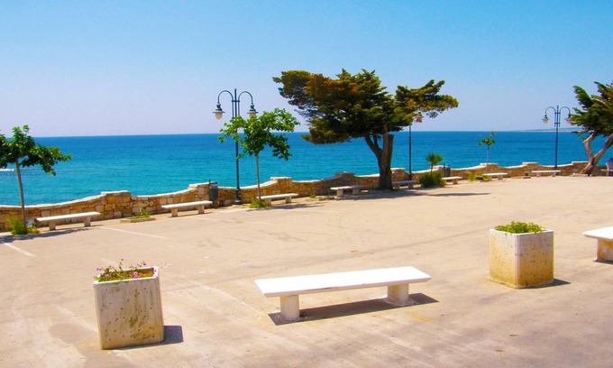 Marina di Felloniche House | Detached villa with garden 400m from the sea