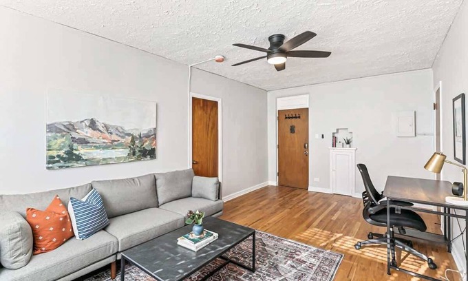 City Park Apartment | Detroit by Modern Midstay/On City Park! #T16