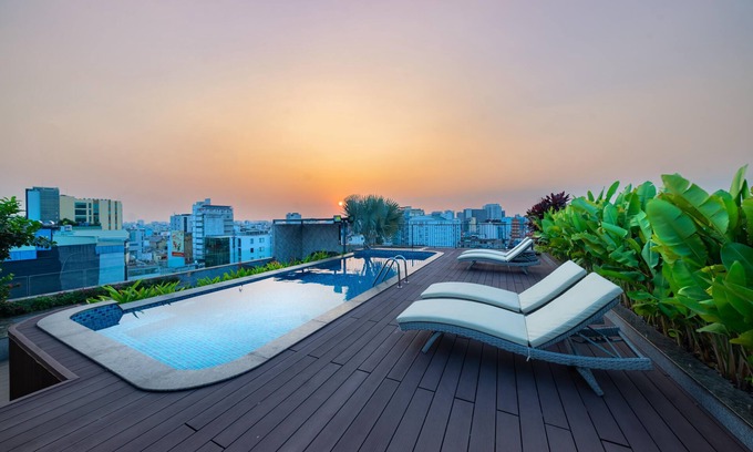 Phu Nhuan Apartment | DHTS Business Hotel & Apartment