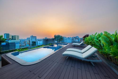 Phu Nhuan Apartment | DHTS Business Hotel & Apartment