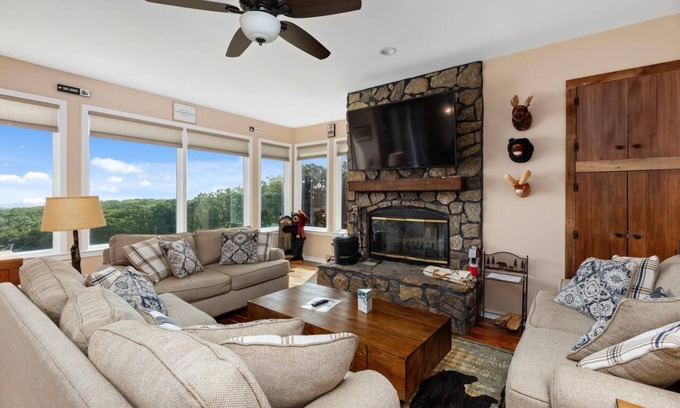 Wintergreen Condo | Diamond Hill 49 with Wintergreen Advantage