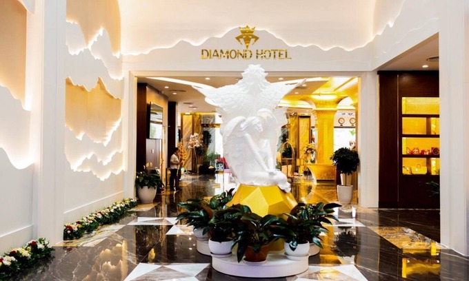 Van Don Hotel | Diamond Van Don