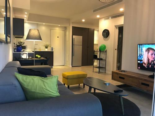 Caesarea Apartment | Different Atmosphere Suite