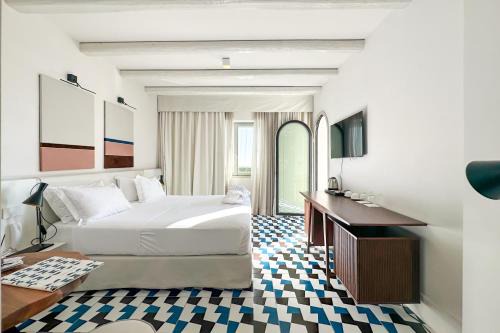 Baia Hotel | Dimora dei Lari