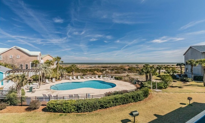 Oceanmarsh Subdivision Condo | Direct Ocean View! M Building Pool and Ocean Views
