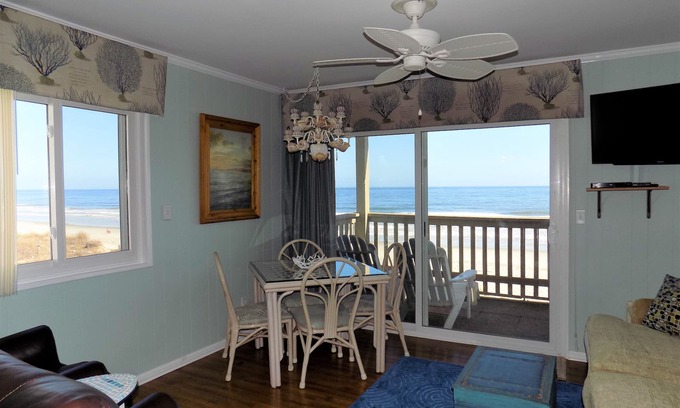 Windy Hill Condo | DIRECT OCEANFRONT! Super Clean-Highly Rated - Awesome Location! BOOK NOW!